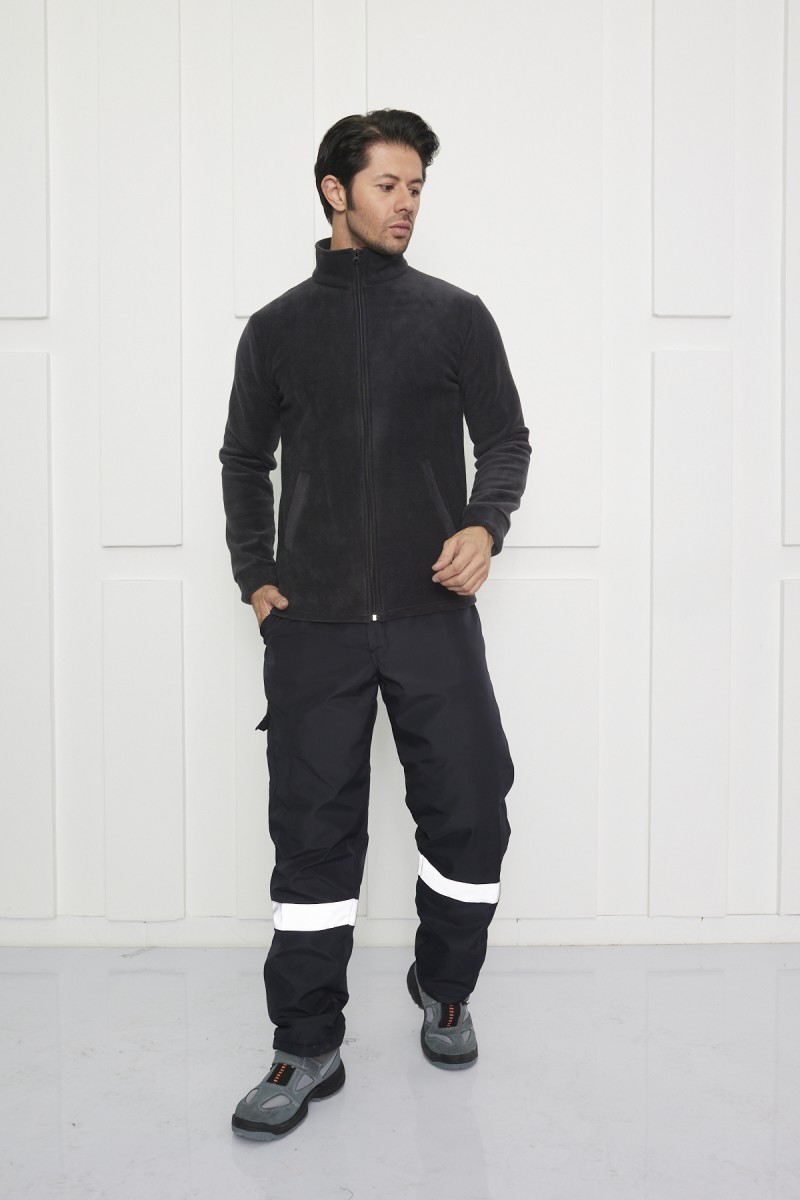 Lacivert Dik Yaka Polar – Fit Kesim, Fermuarlı, Tüylenmeyen ve Soğuk Geçirmez