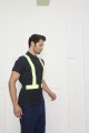 Yeşil Reflektörlü İkaz Kemeri/Yeleği – Yüksek Görünürlüklü İş Güvenliği Ekipmanı